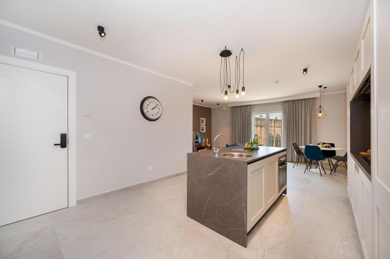 Doris Suites Слима Экстерьер фото