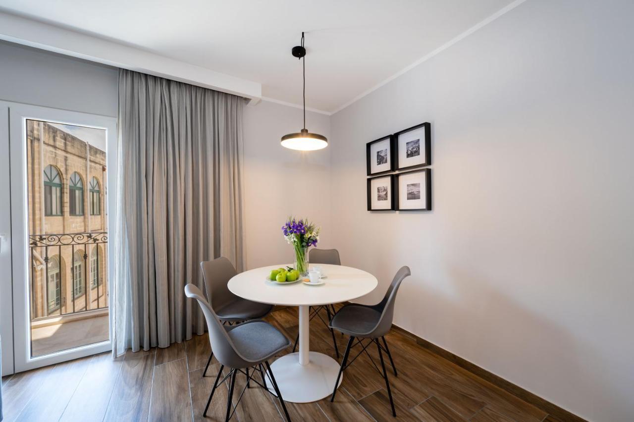 Doris Suites Слима Экстерьер фото